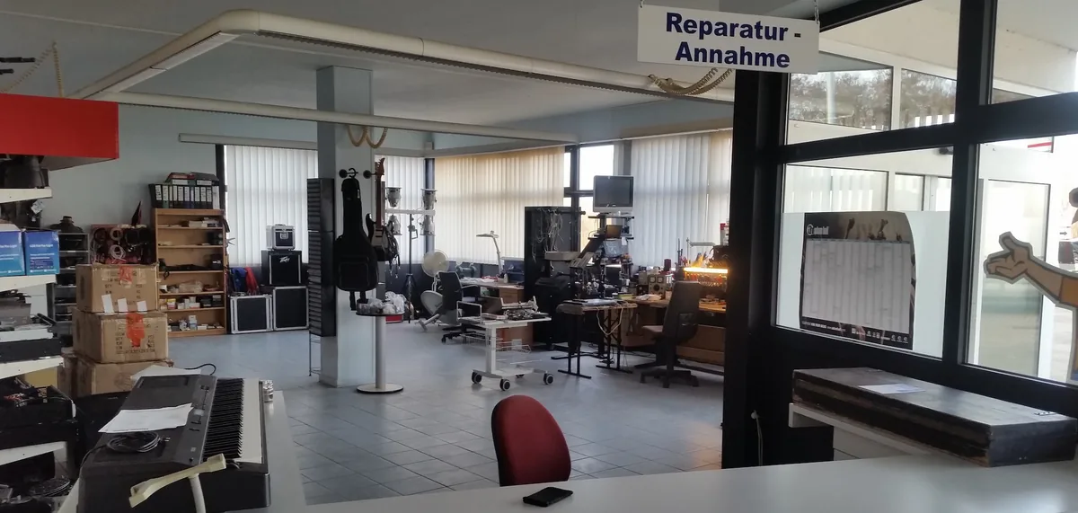 Werkstatt von Voice & Light Reparaturen